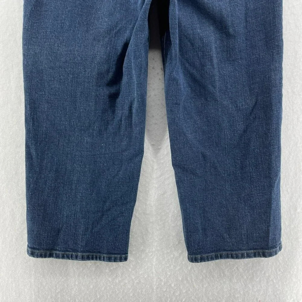 Charter Club Jeans Women's Sz 8P Blue Laura Fit Straight High-Rise Stretch Denim - Picture 9 of 11